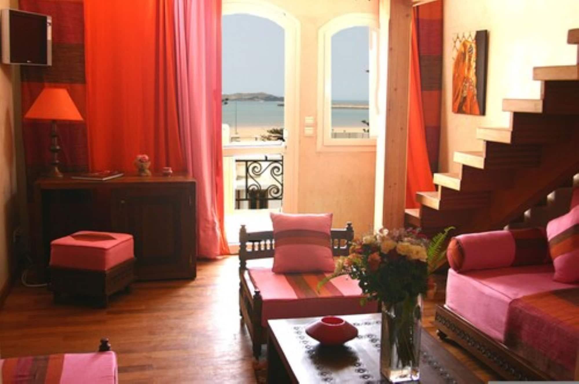 Hotel Ocean Vagabond Есувейра Екстериор снимка